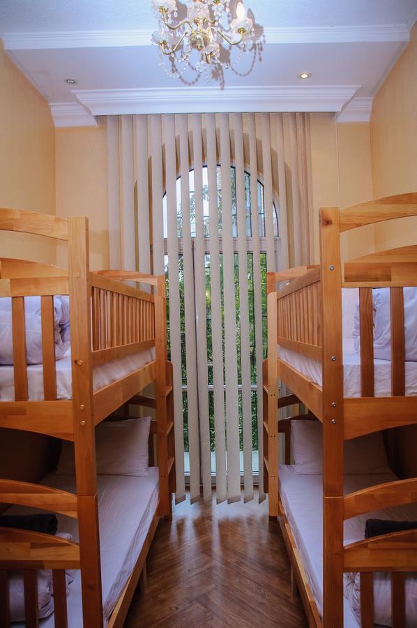 Golden Globus Hostel Kyiv Room photo